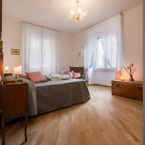 Appartamento Santa Felicita, Firenze